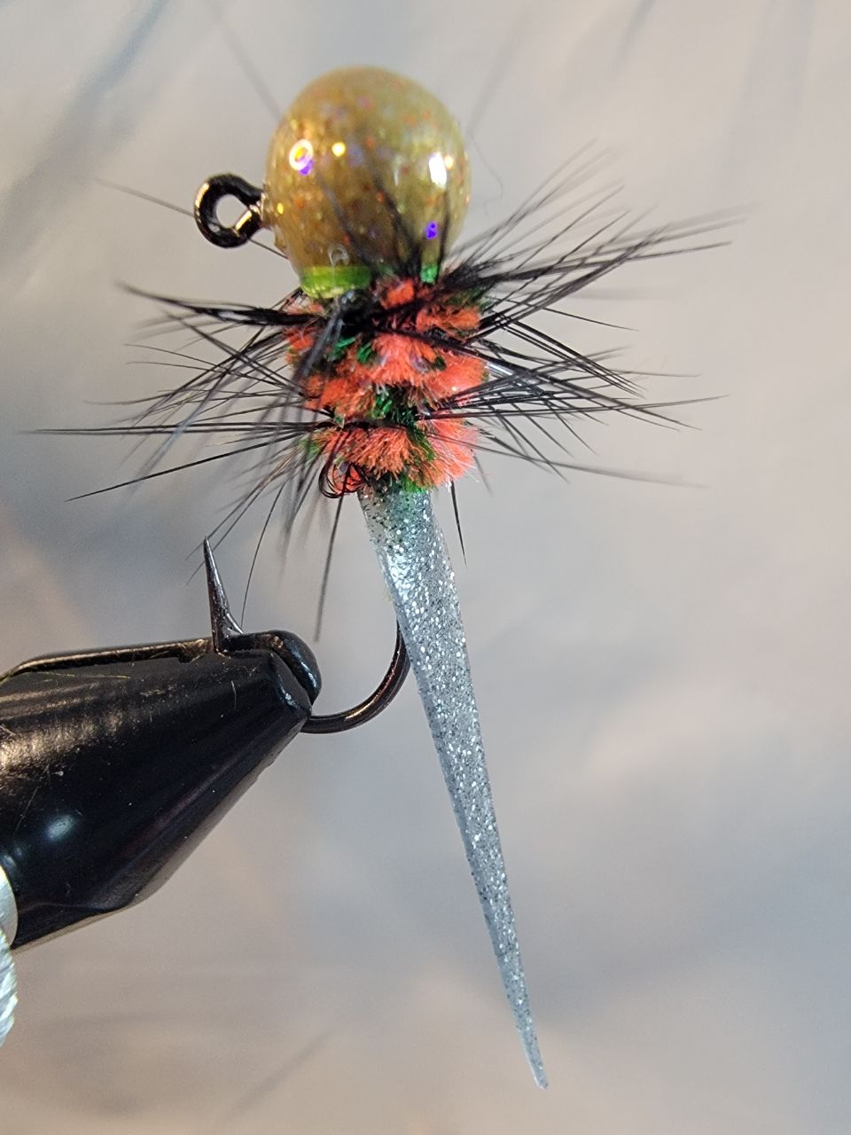 WEDGE TAIL JIGS